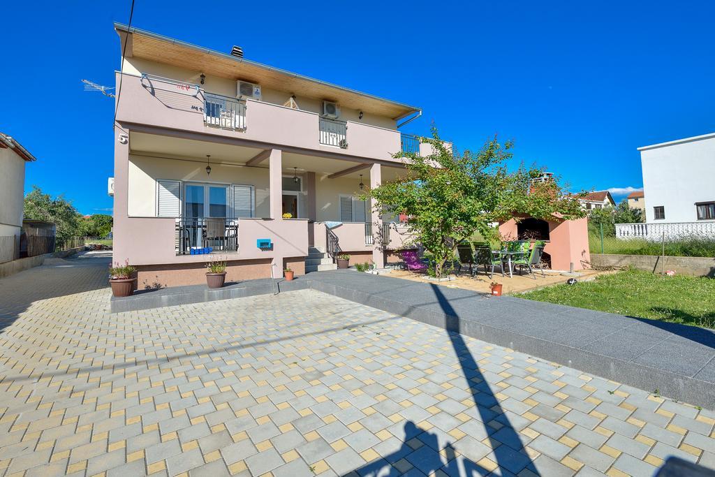 Apartments Duje Bibinje Buitenkant foto